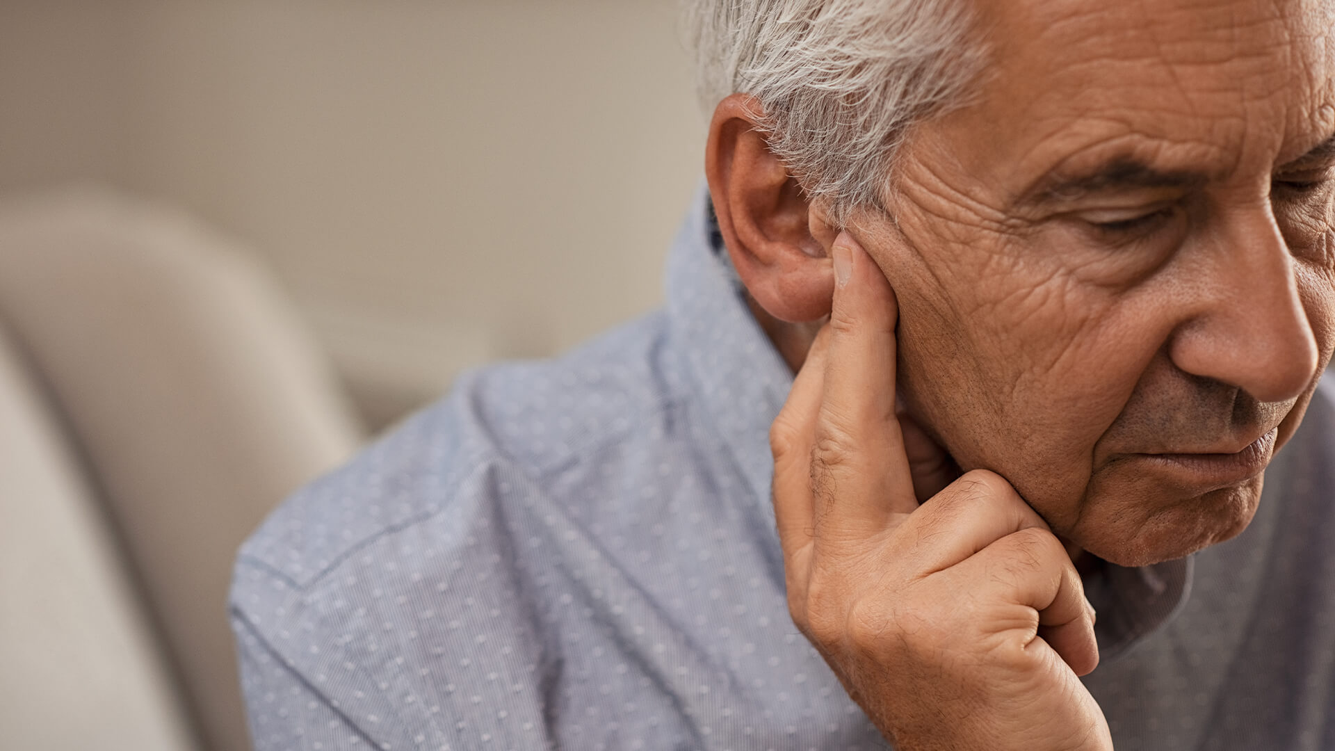 10 Warning Signs Of Hearing Loss