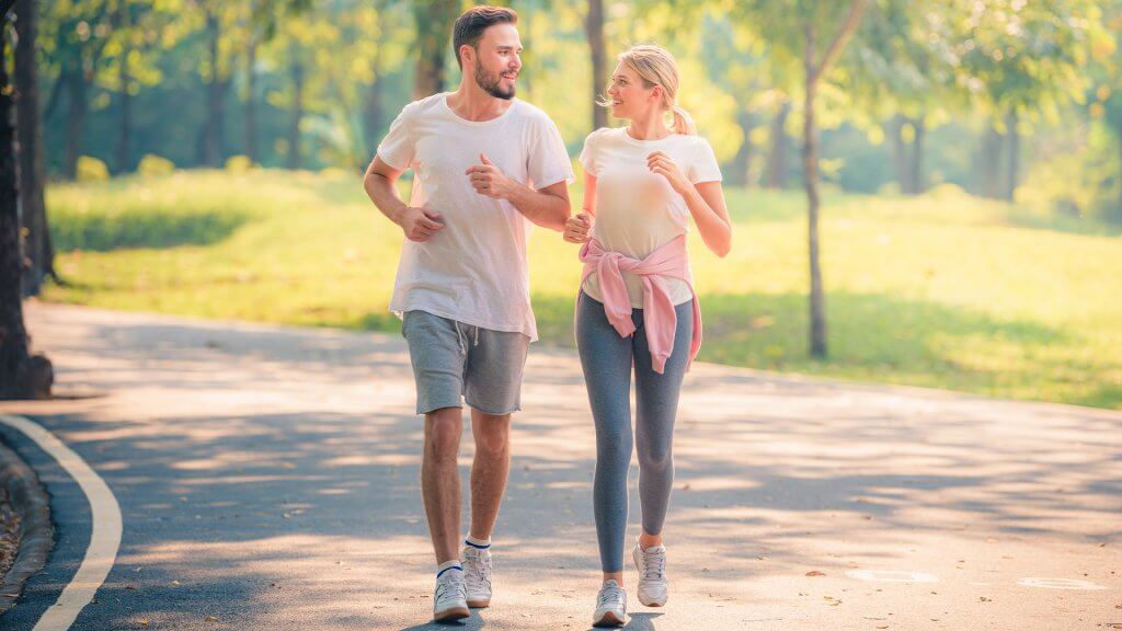 Couple Jogging 1024x576