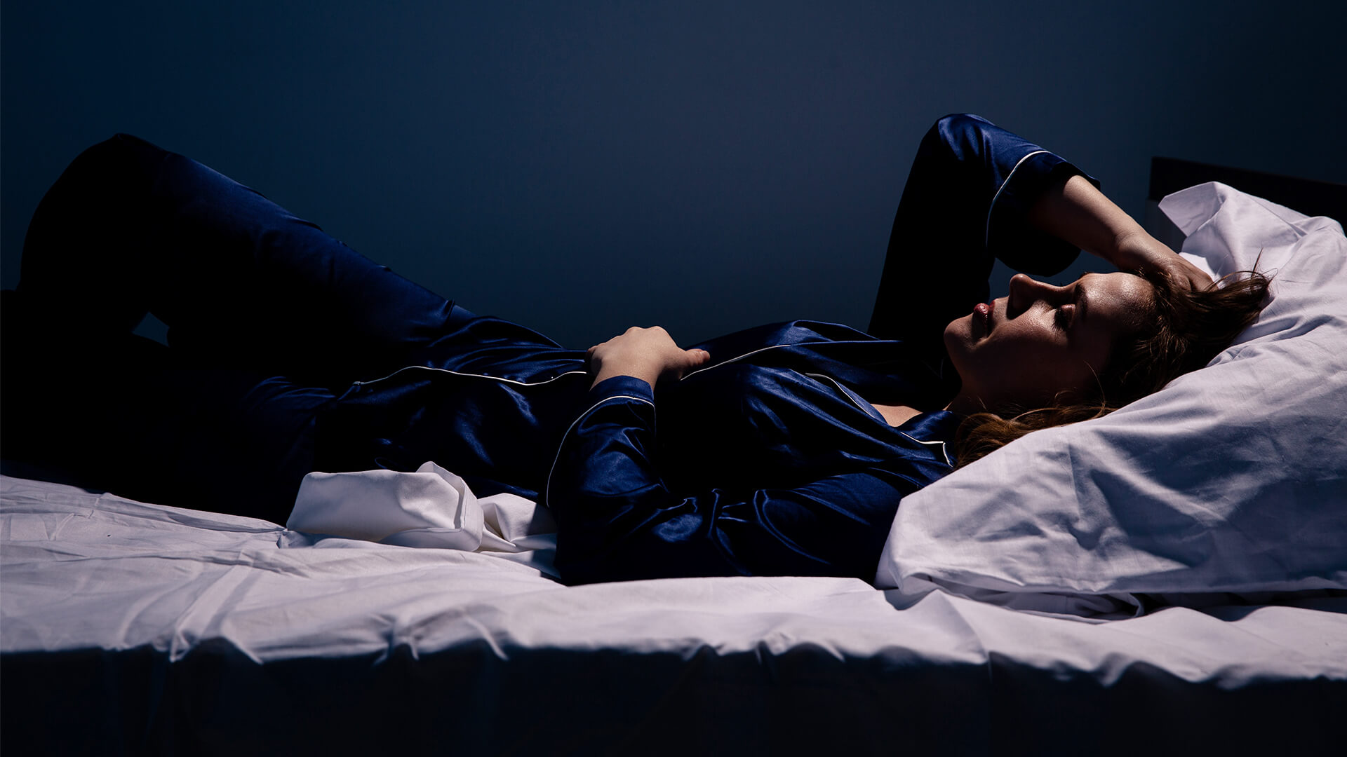 Women Sleep Worse Than Men – 4 Ways You Can Combat Insomnia Right Now